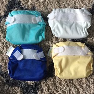 4 BumGenius Diapers